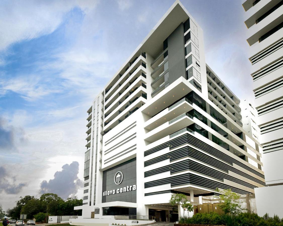 Reserved Suites Illovo Johannesburg Zewnętrze zdjęcie