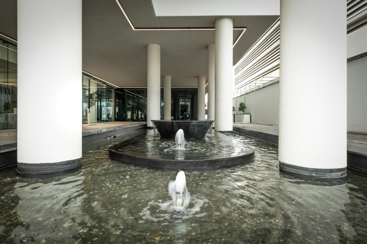 Reserved Suites Illovo Johannesburg Zewnętrze zdjęcie
