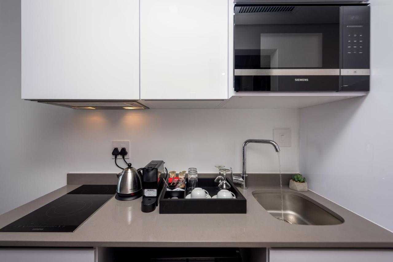 Reserved Suites Illovo Johannesburg Zewnętrze zdjęcie