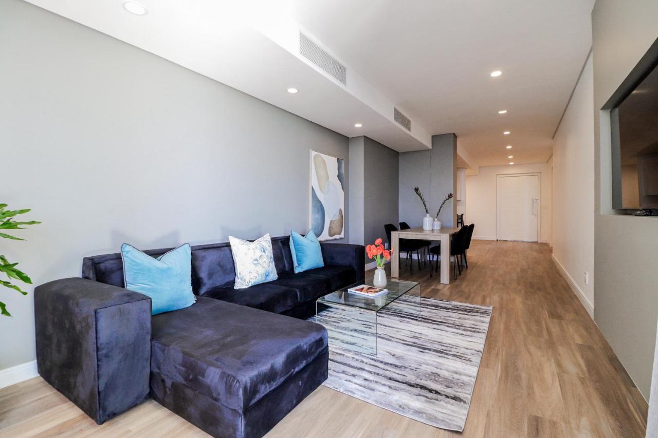 Reserved Suites Illovo Johannesburg Zewnętrze zdjęcie