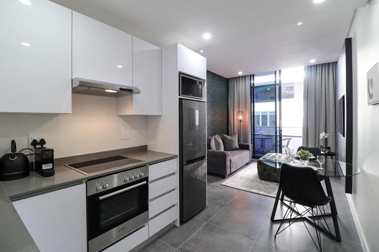 Reserved Suites Illovo Johannesburg Zewnętrze zdjęcie