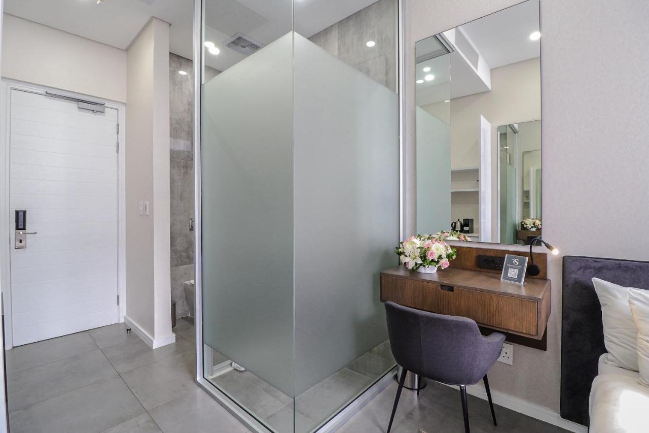 Reserved Suites Illovo Johannesburg Zewnętrze zdjęcie