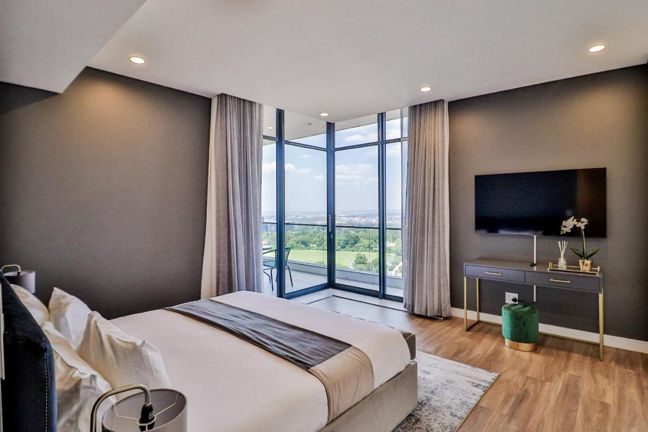 Reserved Suites Illovo Johannesburg Zewnętrze zdjęcie